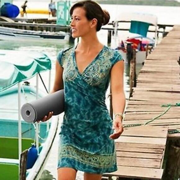 Athleta Nectar Tatoo Tie Dye Printed Surplice Neck Dress Size XS Petite - Picture 8 of 8